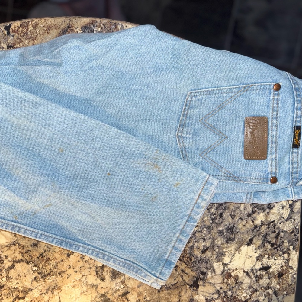 Light Blue Denim Wrangler jeans, 29X 30